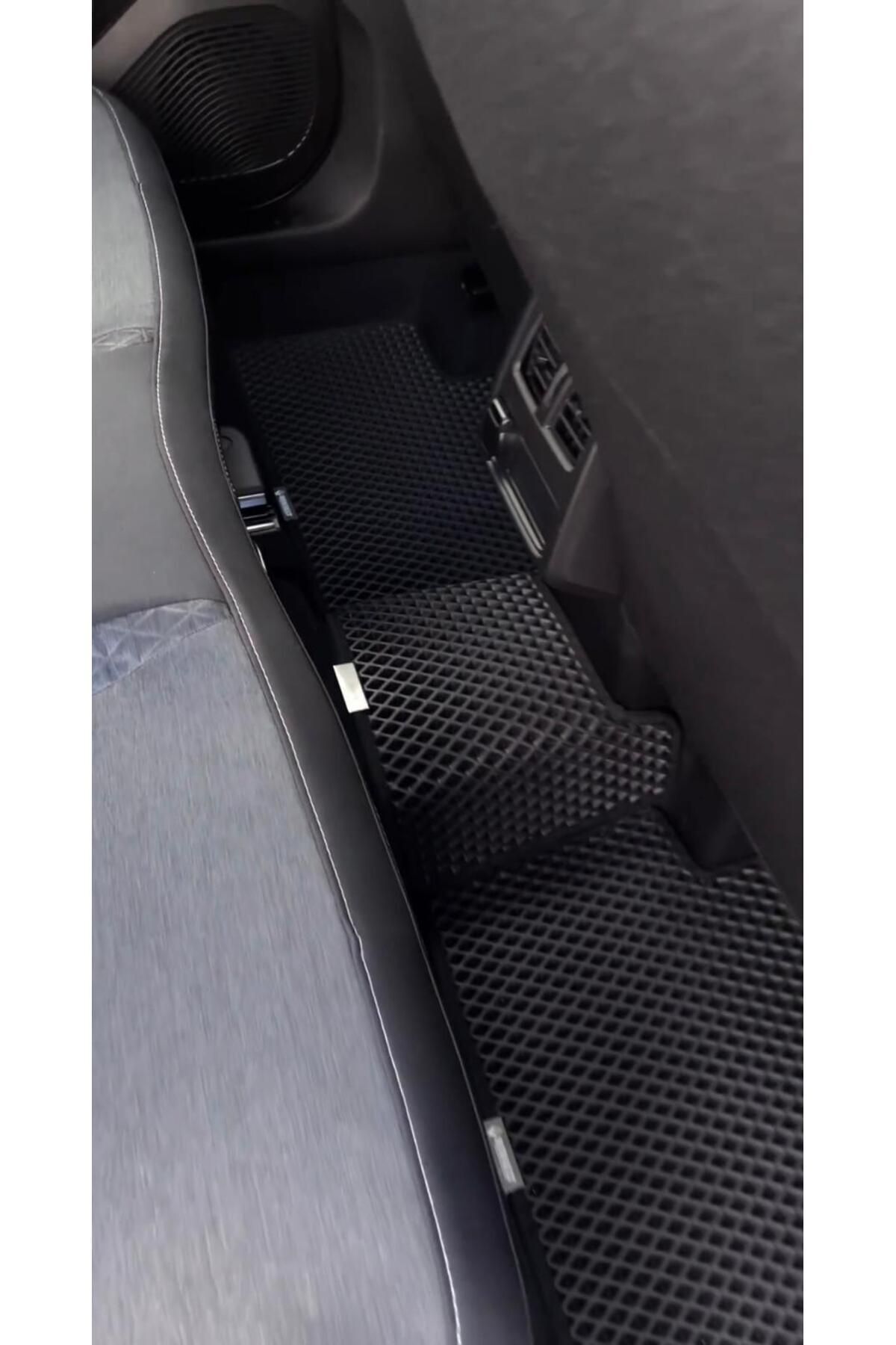 Renault Captur 2020-2025 Uyumlu Yeni Nesil Araca Özel Akıllı Oto Paspas