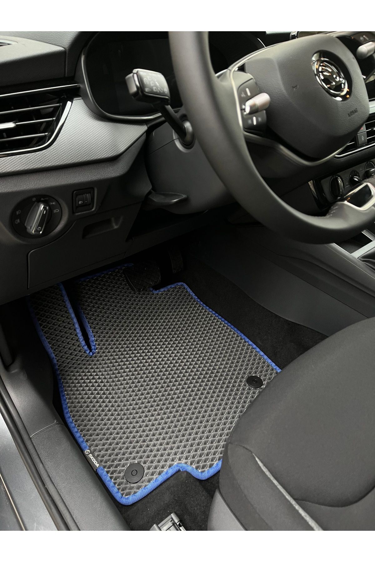 SKODA KAMİQ 2019-2024 UYUMLU ARACA ÖZEL YENİ NESİL AKILLI OTO PASPAS