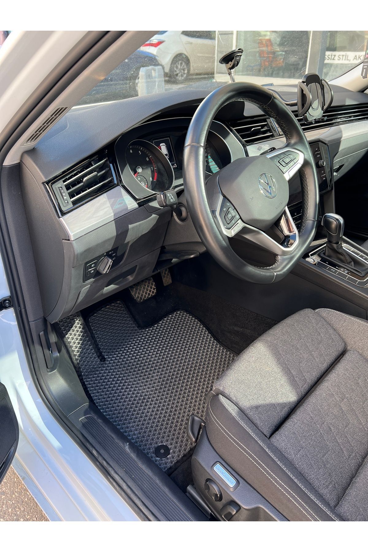 Volkswogen Passat Variant B8,5 2019-2023 Uyumlu Akıllı Oto Paspas