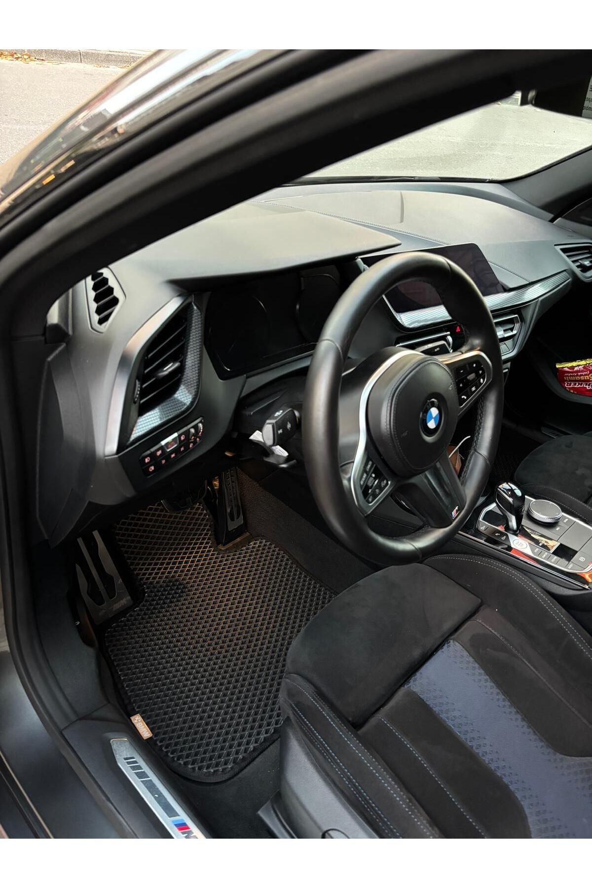 Bmw 1 Serisi F40 2019-2025 Uyumlu Yeni Nesil Araca Özel Akıllı Oto Paspas