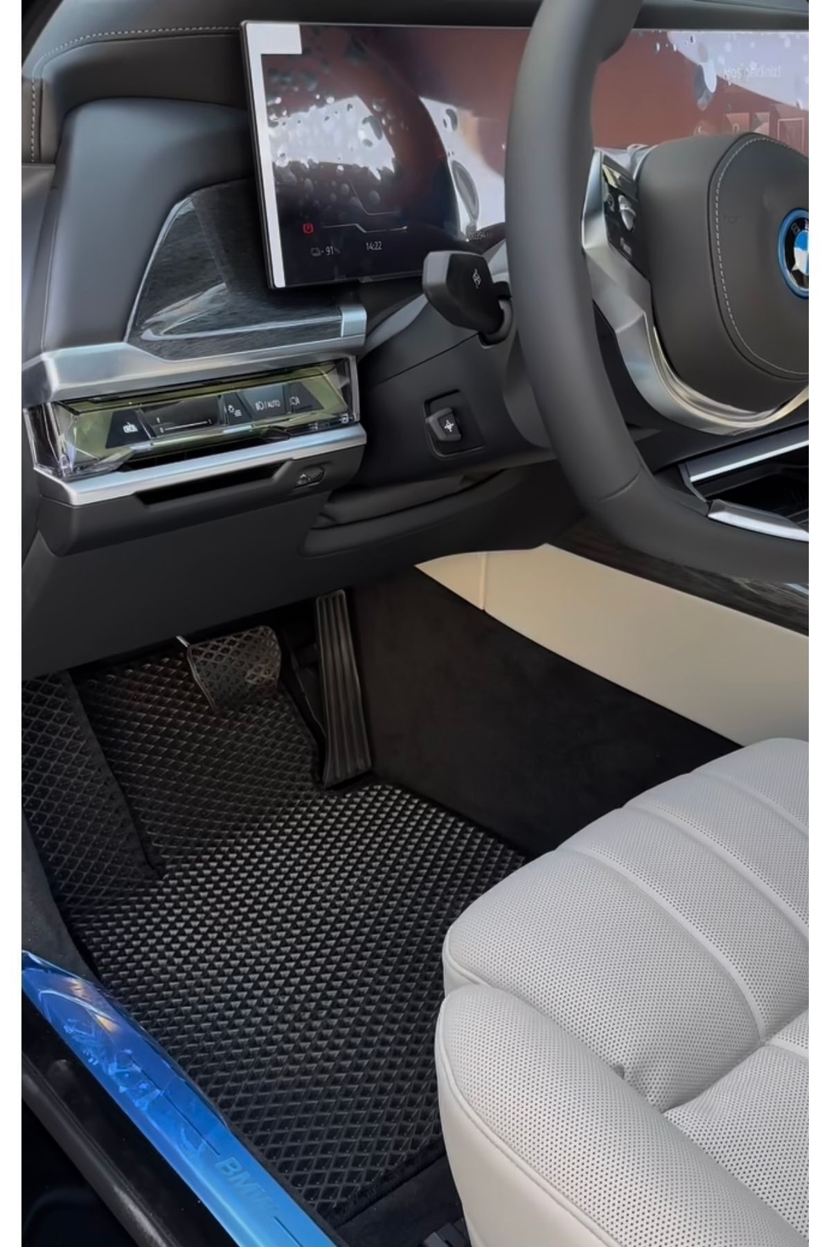 Bmw I Serisi I7 Uyumlu Oto Paspas Araca Özel Akıllı Oto Paspas Havuzlu Oto Paspas Araba Paspas