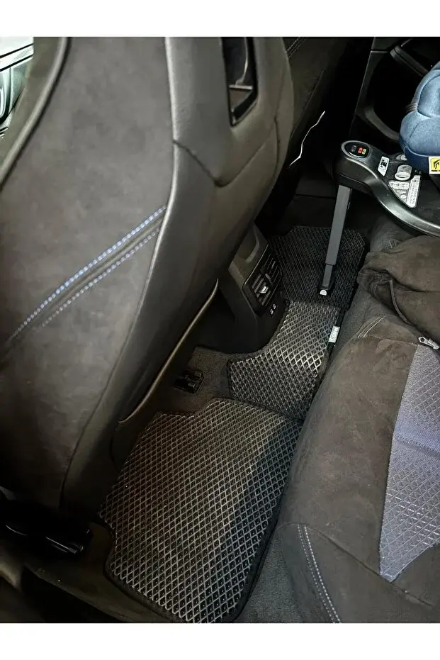 Bmw 1 Serisi F40 2019-2025 Uyumlu Yeni Nesil Araca Özel Akıllı Oto Paspas